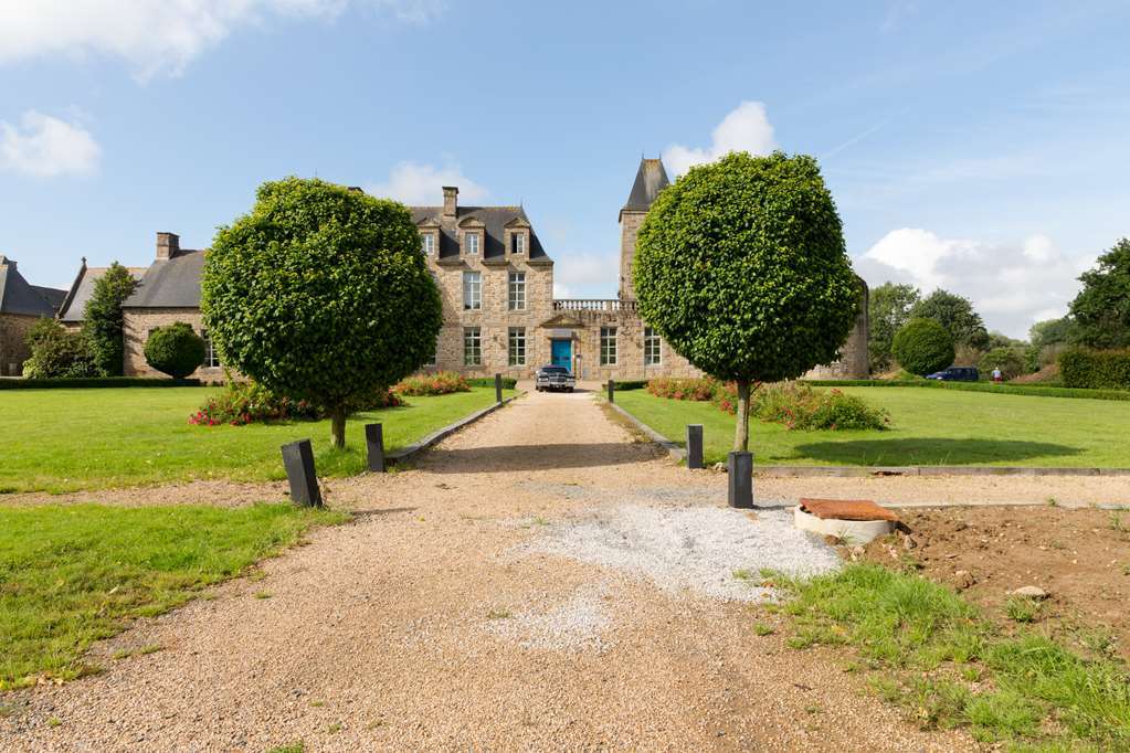 Chateau Du Bois-Guy Golf 帕里涅 外观 照片